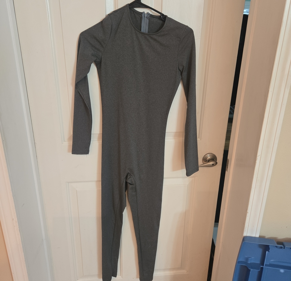 Long-Sleeve One-Piece Jumpsuit in Charcoal Gray